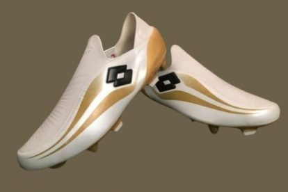 Top 10 Football Boots of All Time
