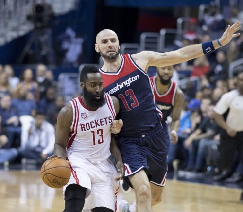 No More Baiting for Fouls - The Effects of New NBA Rules 1 James Harden, Marcin Gortat
