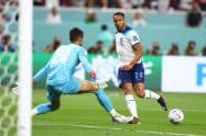 World Cup 2022: Pundit says centre-backs &lsquo;don&rsquo;t like playing against&rsquo; England forward
