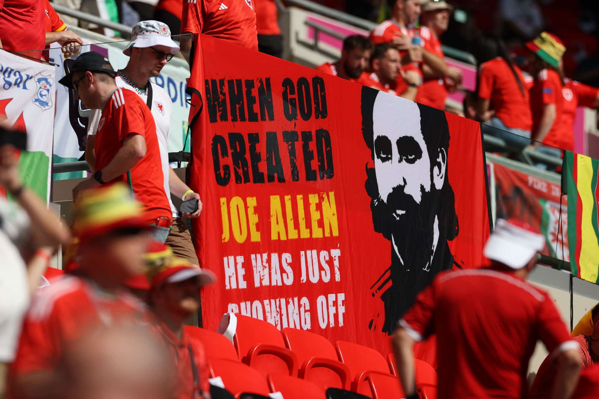 World Cup 2022: Blunt Wales can beat ‘world class’ England 1 Joe Allen