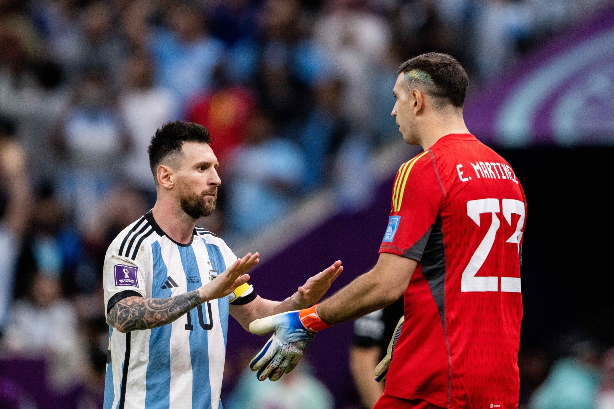 Messi encourages Martinez in penalty-shootout