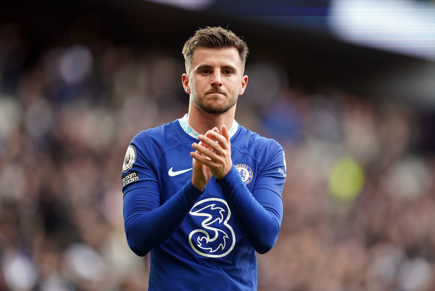 Saltor explains missing Mount challenge in Chelsea dugout 1 Chelsea?s Mason Mount applauds the fans after the Premier League match at the Tottenham Hotspur Stadium, London. Picture date: Sunday February 26, 2023. - Photo by Icon sport
