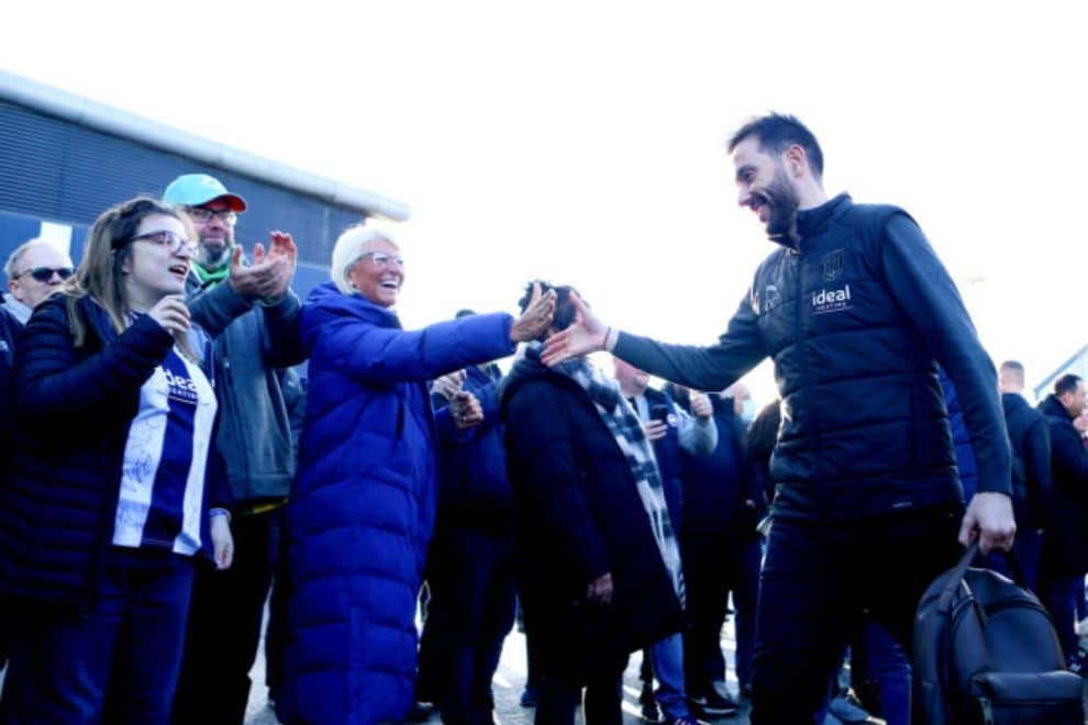 Carlos Corber&aacute;n favourite for the Leeds job