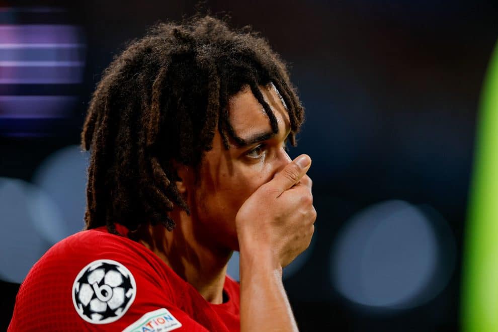 Liverpool legend tells Klopp to sign right-back as Reds &lsquo;can&rsquo;t continue&rsquo; with Alexander-Arnold