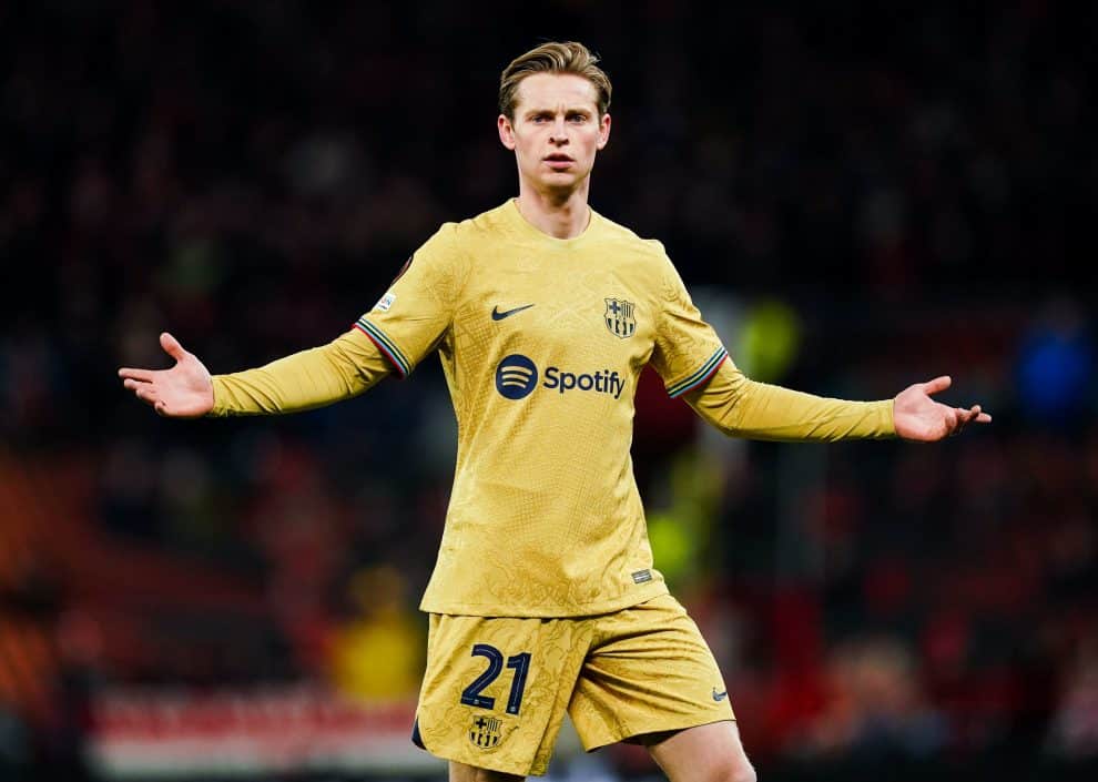 Man United Receive De Jong Boost as Barca Need Funds