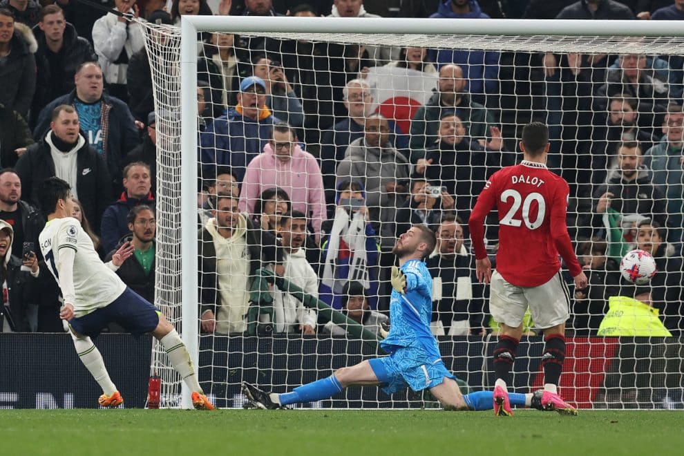Tottenham Hotspur vs Manchester United Player Ratings: Spurs Fight Back to Rescue a Point 1 Tottenham Hotspur vs Manchester United Player Ratings: Spurs Fight Back to Rescue a Point
