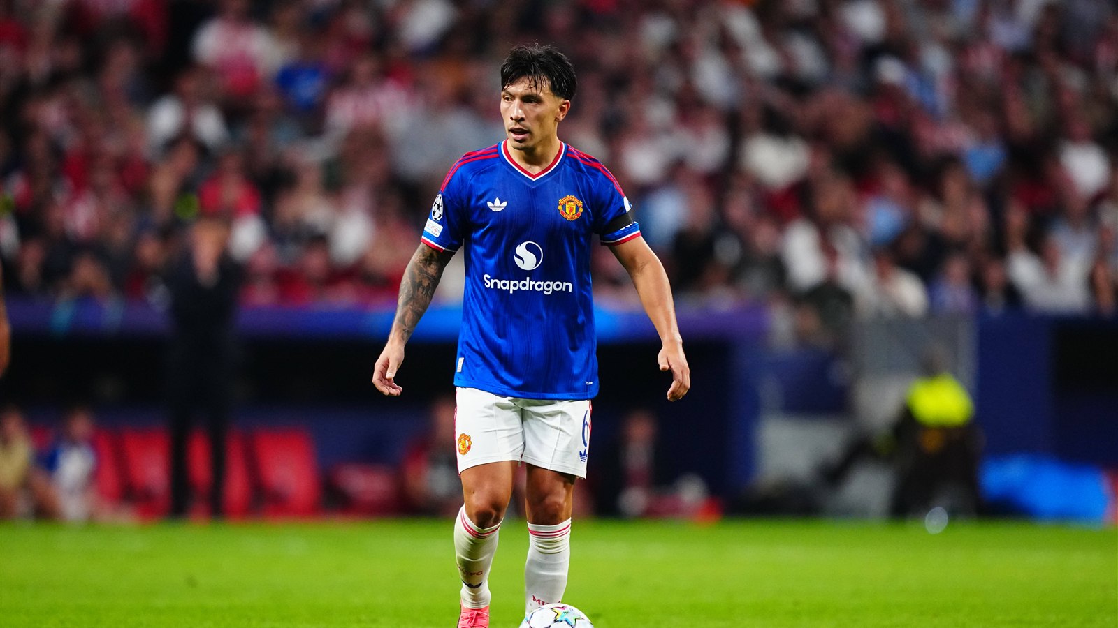 Lisandro Martinez&rsquo;s Man Utd outburst: Carragher, Rooney and Nathan Salt&rsquo;s verdicts compared